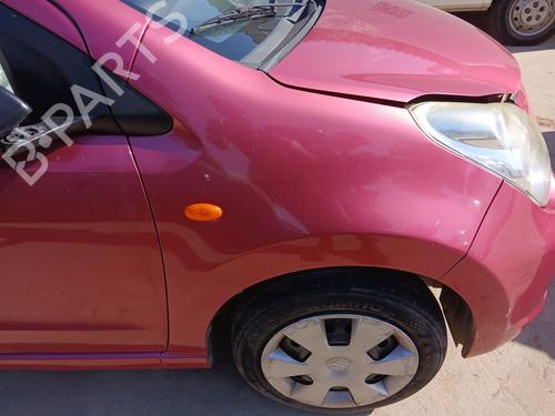 Guarda-lamas direito Guarda-lamas direito SUZUKI ALTO VII (GF, HA25_, HA35_) 1.0 (AMF310, GFC31S) (68 hp) 36390519 36390519
