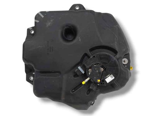 AdBlue-tank MERCEDES-BENZ C-CLASS (W205) C 220 BlueTEC / d (205.002, 205.004) (170 hp) 28024815
