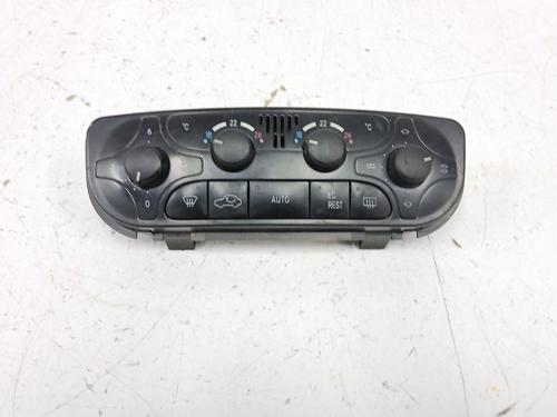 Used Climate control Climate control MERCEDES-BENZ C-CLASS Coupe (CL203) C 220 CDI (203.706) (143 hp) 34137537 34137537