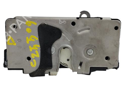 Used Front right lock OPEL MERIVA B MPV (S10) [2010-2017]  16849141