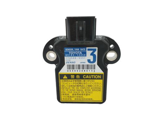 Used Electronic module TOYOTA COROLLA Saloon (_E15_) [2006-2018]  17608015