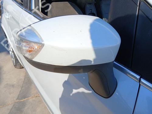 Used Right mirror FORD KUGA I 2.0 TDCi (140 hp) 32476243