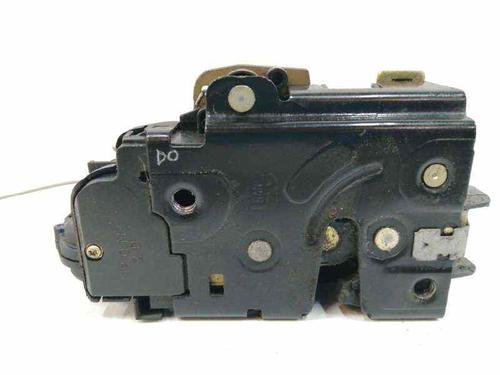 Højre fortil lås AUDI TT (8N3) 1.8 T 8N1837016