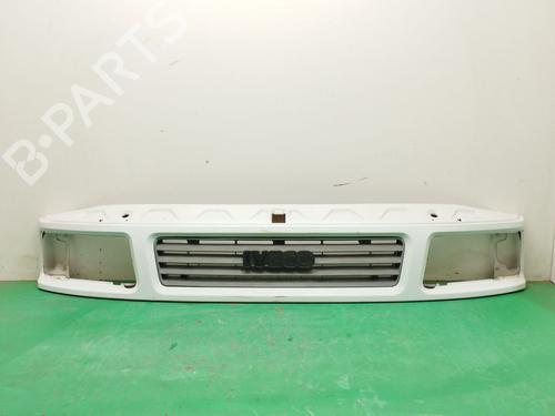 Używane Atrapa chłodnicy / Grill IVECO DAILY I Platform/Chassis 40-8 (72 hp) 29027712