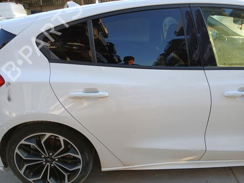 Used Right rear door Right rear door FORD FOCUS IV Turnier (HP) 1.0 EcoBoost (125 hp) 36391950 36391950