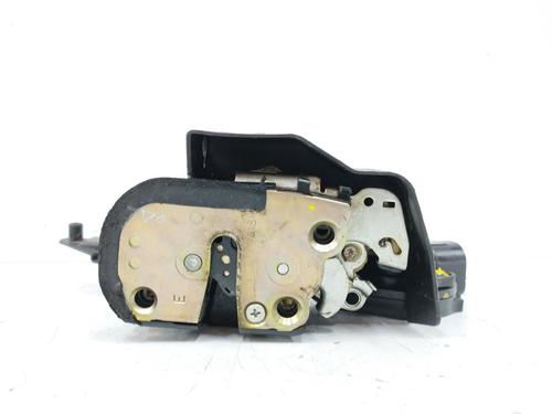 Used Front right lock TOYOTA COROLLA (_E12_) 1.4 D (NDE120_, NDE120R) (90 hp) 11038649