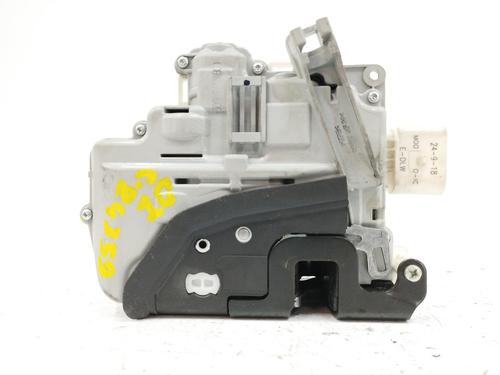 Front left lock VW PASSAT B6 (3C2) 2.0 TDI 16V | BP10933518C98 