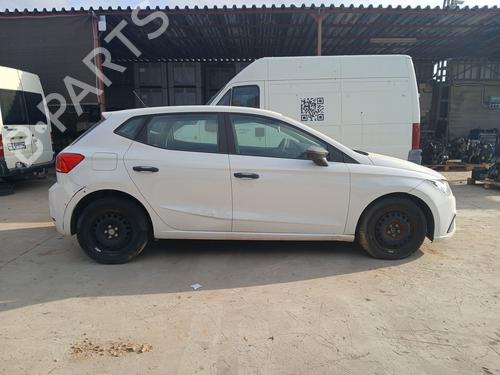 Left headlight SEAT IBIZA V (KJ1, KJG) 1.6 TDI | BP36410029C28 - Image 9