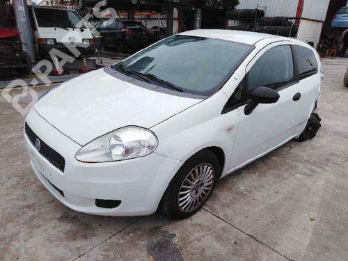 Fuse box FIAT GRANDE PUNTO (199_) 1.3 D Multijet (199.AXD11, 199.AXD1A, 199.AXD1B,... | BP13707440E1 