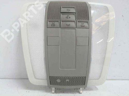 Used Interior roof light Interior roof light MERCEDES-BENZ C-CLASS (W204) C 180 Kompressor (204.046) (156 hp) 8898746 8898746
