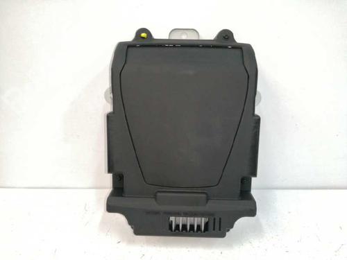 Used Display monitor PEUGEOT 5008 (0U_, 0E_) 1.6 HDi (114 hp) 8207176