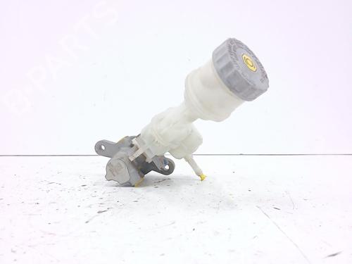 Used Brake master cylinder Brake master cylinder SUZUKI SWIFT IV (FZ, NZ) 1.2 (AZH412, ZC72S) (94 hp) 34059760 34059760