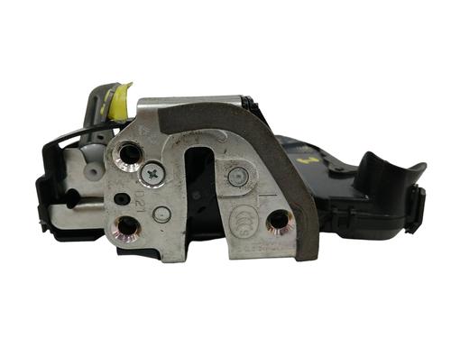Used Front left lock LEXUS CT (ZWA10_) [2010-2025]  17482796
