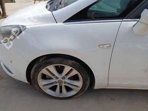 left-front-fenders-opel-zafira-tourer-c-p12-2011-36694663 main image