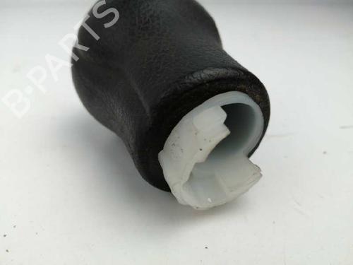 Shift knob TOYOTA HILUX VIII Pickup (_N1_) 2.4 D 4WD (GUN125_, GUN125R) | BP12441800I34 