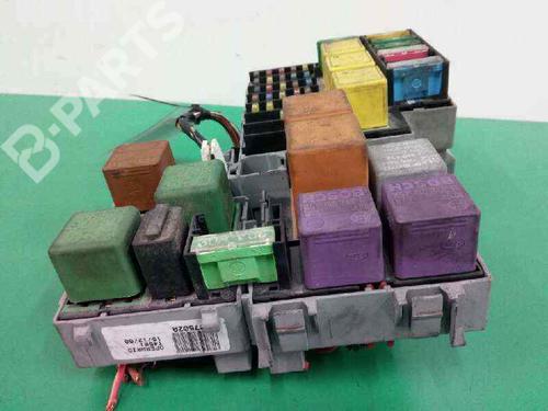 Fuse box OPEL CORSA C (X01)  | BP874426E1 