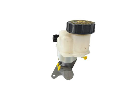 Used Brake master cylinder TOYOTA YARIS (_P13_) [2010-2020]  19635990