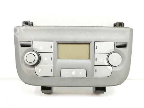 Used Climate control FIAT LINEA (323_, 110_) 1.6 D Multijet (105 hp) 10696017