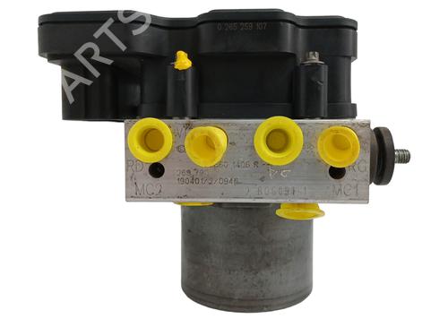 Used ABS pump RENAULT KANGOO / GRAND KANGOO II (KW0/1_) [2008-2025]  18073618
