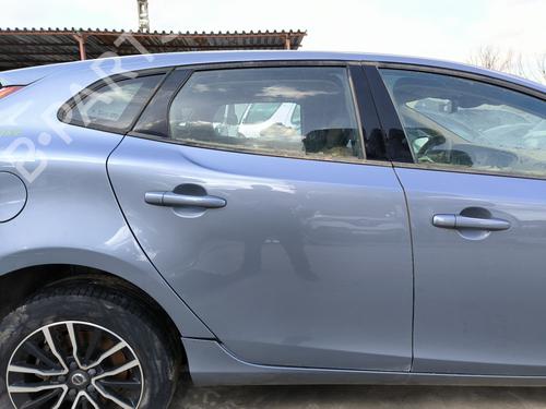 right-rear-door-volvo-v40-hatchback-525-2012-2013-2014-2015-2016-2017-2018-2019-33040309 main image
