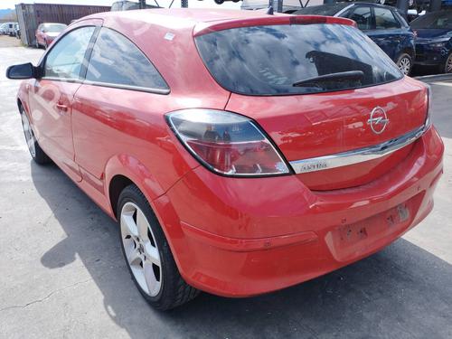 Left headlight OPEL ASTRA H GTC (A04) 1.7 CDTi (L08) | BP18081062C28