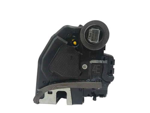 Rear left lock TOYOTA COROLLA Hatchback (_E21_, _EA1_, _EH1_) 1.8 Hybrid (ZWE211, ZWE219) | BP27583117C100 
