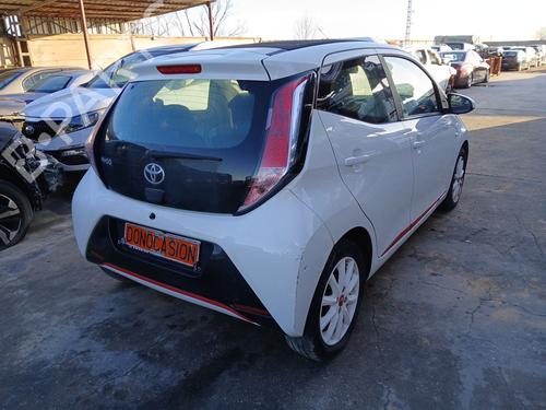 Left headlight TOYOTA AYGO (_B4_)  | BP31854962C28 