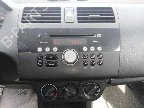Høyre baklys SUZUKI SWIFT III (MZ, EZ)  | BP8287517C35 