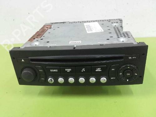 Used Radio FIAT SCUDO Bus (270_, 272_) 2.0 D Multijet (120 hp) 1570898