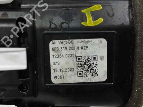 Air vent SEAT ARONA (KJ7, KJP) 1.0 TSI | BP28095144I21