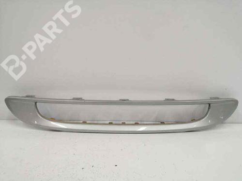 Used Front grille Front grille SMART FORTWO Coupe (451) 1.0 (451.331, 451.380) (71 hp) 8220522 8220522
