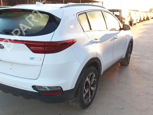 Left taillight KIA SPORTAGE IV (QL, QLE) 1.6 CRDi | BP30412268C34 