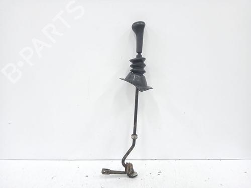 Used Gear lever MERCEDES-BENZ MB Van (W631) D (631.332, 631.342) (72 hp) 31065397