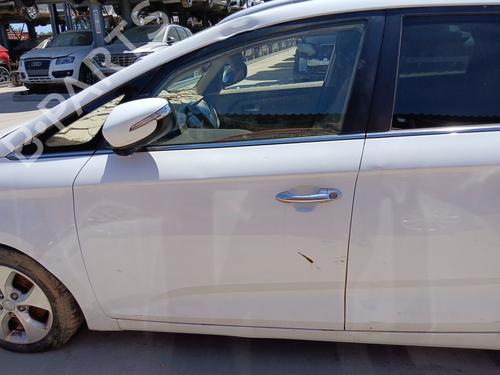 Used Left front door Left front door KIA CARENS IV 1.6 GDi (135 hp) 36645501 36645501