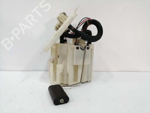 Used Fuel pump OPEL ZAFIRA / ZAFIRA FAMILY B (A05) [2005-2019]  8247563