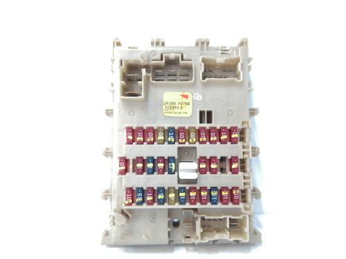 Used Fuse box NISSAN PRIMERA (P12) 2.2 Di (126 hp) 10906176