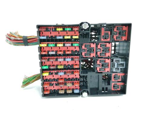 Used Fuse box FORD FIESTA V (JH_, JD_) 1.6 TDCi (90 hp) 10360865