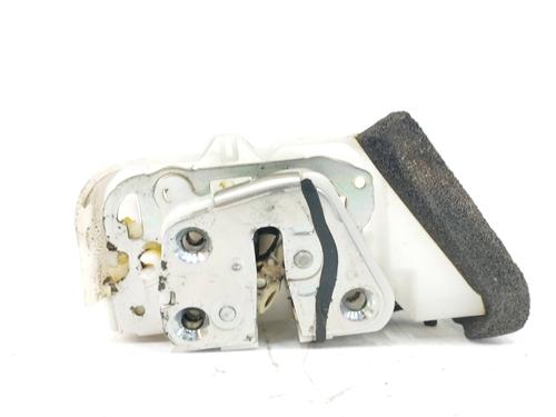 Venstre bagtil lås SUBARU LEGACY V (BM) 2.0 D AWD (BMD) (150 hp) 10629779