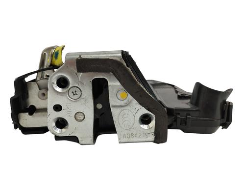 Used Front left lock TOYOTA VERSO (_R2_) 1.6 (ZGR20_, ZGR20R) (132 hp) 17394530