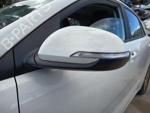 Used Left mirror KIA RIO IV (YB, SC, FB) 1.0 T-GDI 120 Eco-Dynamics+ (120 hp) 31872670