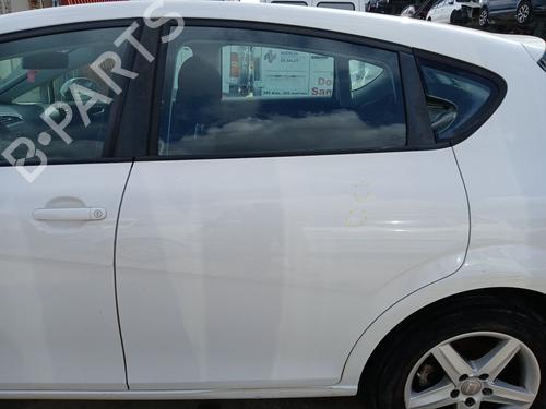 Dør venstre bagtil Dør venstre bagtil SEAT LEON (1P1) 1.6 TDI (105 hp) 33120578 33120578