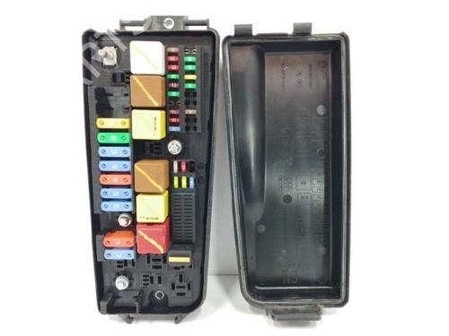 Used Fuse box OPEL VECTRA C (Z02) 1.9 CDTI (F69) (120 hp) 6248453