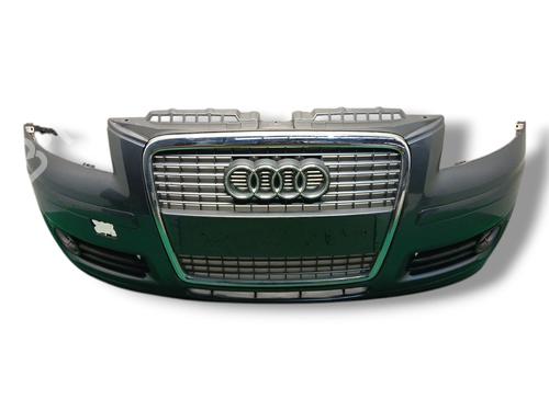 Używane Zderzak przedni AUDI A3 (8P1) 1.6 FSI (115 hp) 30942253