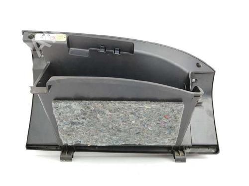 Glove box MITSUBISHI OUTLANDER II (CW_W) 2.0 DI-D (CW8W) | BP7784569C95 