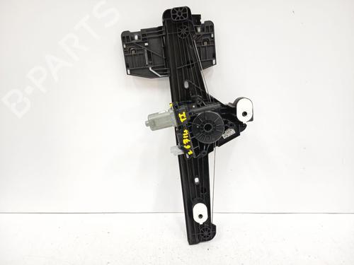 Elevador vidro trás esquerdo Elevador vidro trás esquerdo OPEL CORSA F (P2JO) 1.2 (68) (101 hp) 33689845 33689845