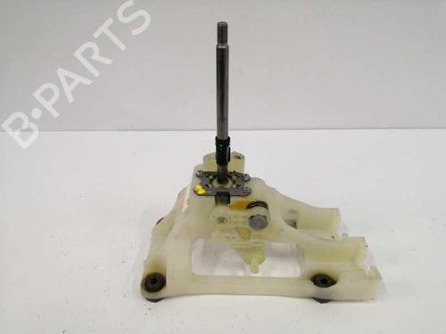 Gear lever KIA CEE'D Hatchback (ED) 1.6 CRDi 115 | BP7424494M90 