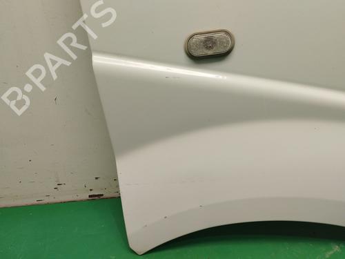 Right front fenders RENAULT TRAFIC II Bus (JL) 2.0 dCi 115 (JL00, JL01, JL0H, JL0M, JL0U) | BP29370401C42 