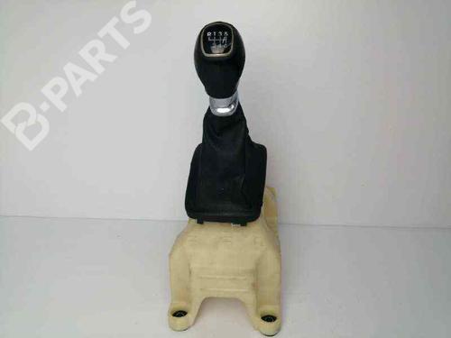 Manual gearbox selector KIA CARENS IV 1.7 CRDi (136 hp) 43700A4XXX | 43700A4XXX |