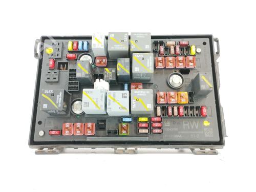 Used Fuse box OPEL ASTRA J (P10) 1.7 CDTI (68) (110 hp) 10713696
