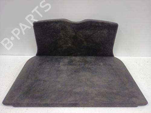 Fundo do compartimento da mala Fundo do compartimento da mala MERCEDES-BENZ CLA (C118) CLA 250 e (118.386) (218 hp) 34276182 34276182